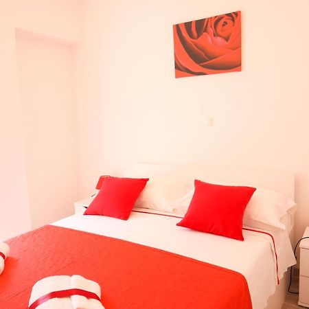 Apartments Silva Спліт Екстер'єр фото