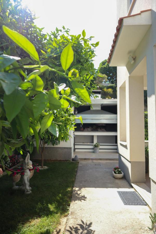 Apartments Silva Спліт Екстер'єр фото
