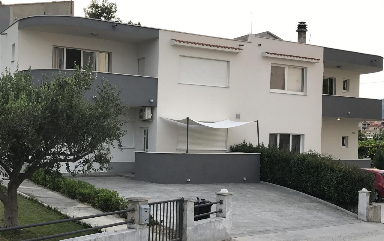 Apartments Silva Спліт Екстер'єр фото